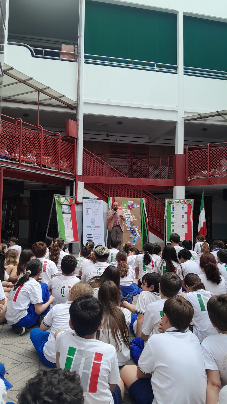 WhatsApp Image 2025-10-24 at 10.44.32 (2)